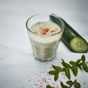 Recette de la soupe froide au concombre au piment d'Espelette MARiUS, l'épicerie inspirée