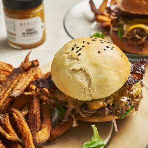 Recette Hamburger éffiloché de canard, bacon, cheddar et confit de mangues